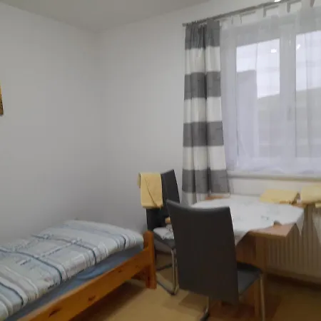 Fuer 4 Bis 8 Personen Lägenhet *